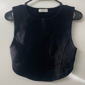 Babaton Sculpted Crop Top